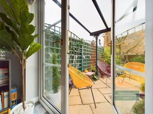 Photo 11- click for photo gallery